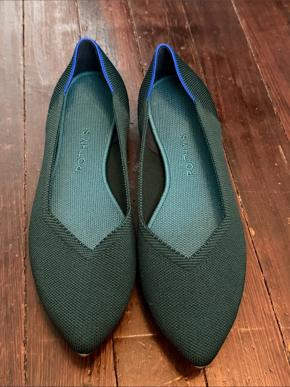 Rothy's The Point - Sea Moss Green with Blue Trim